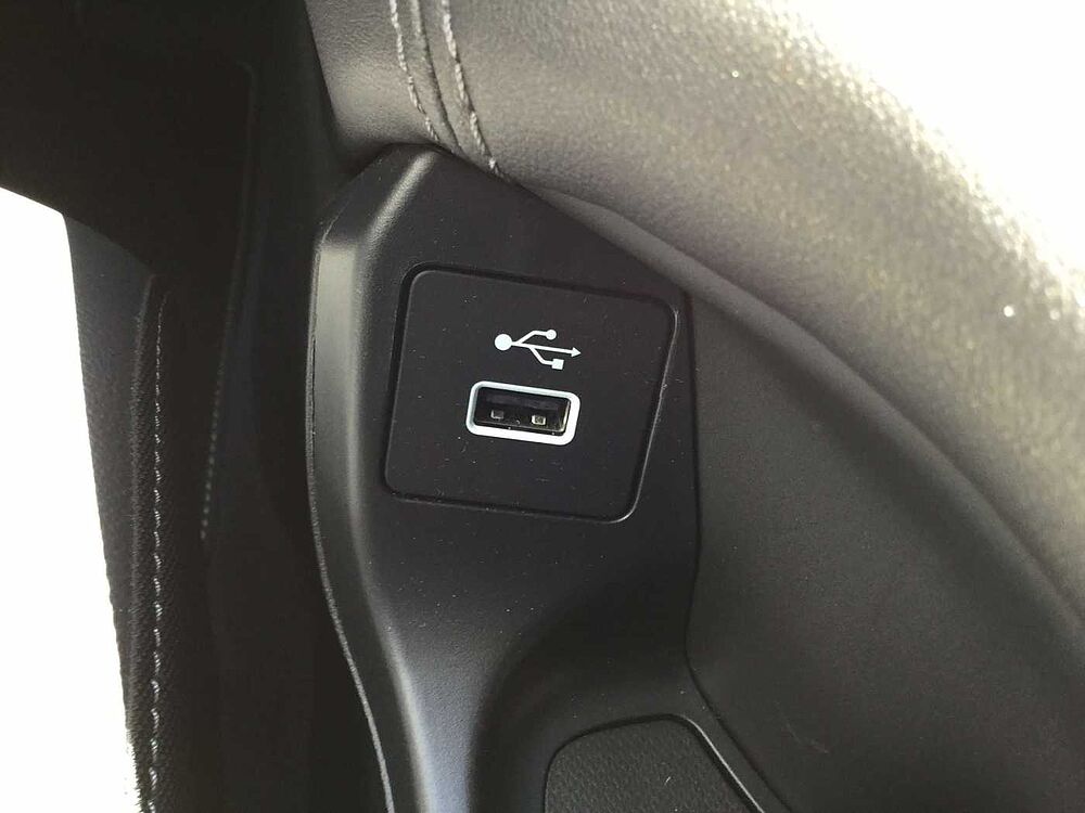 Honda ZR-V e: HEV 2.0 i-MMD Hybrid Advance