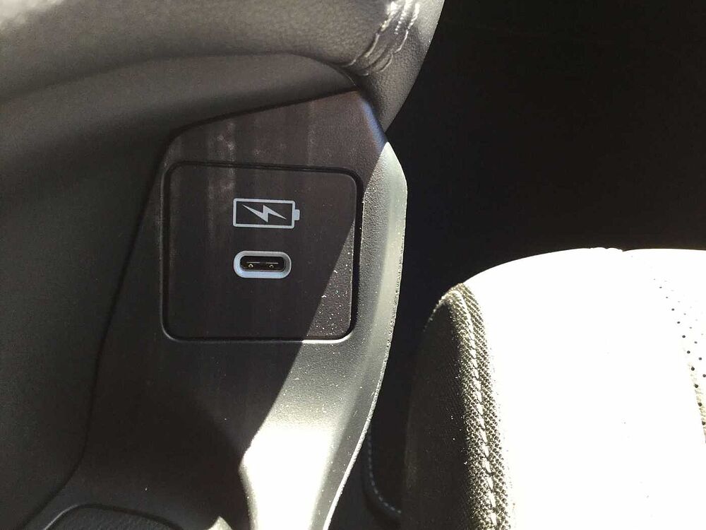 Honda ZR-V e: HEV 2.0 i-MMD Hybrid Advance