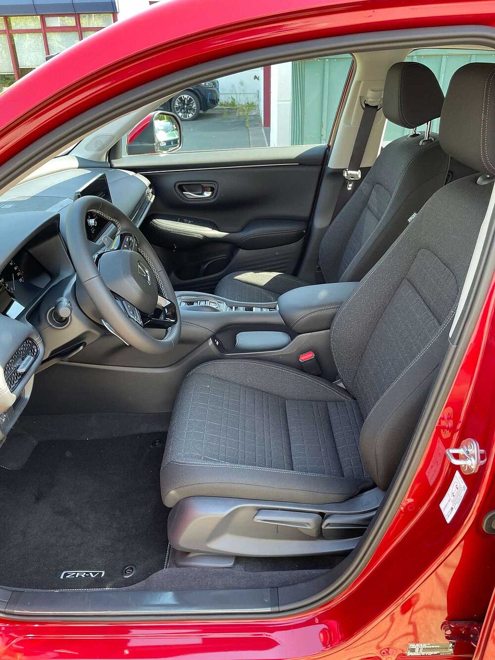 Honda ZR-V e: HEV 2.0 i-MMD Hybrid Elegance