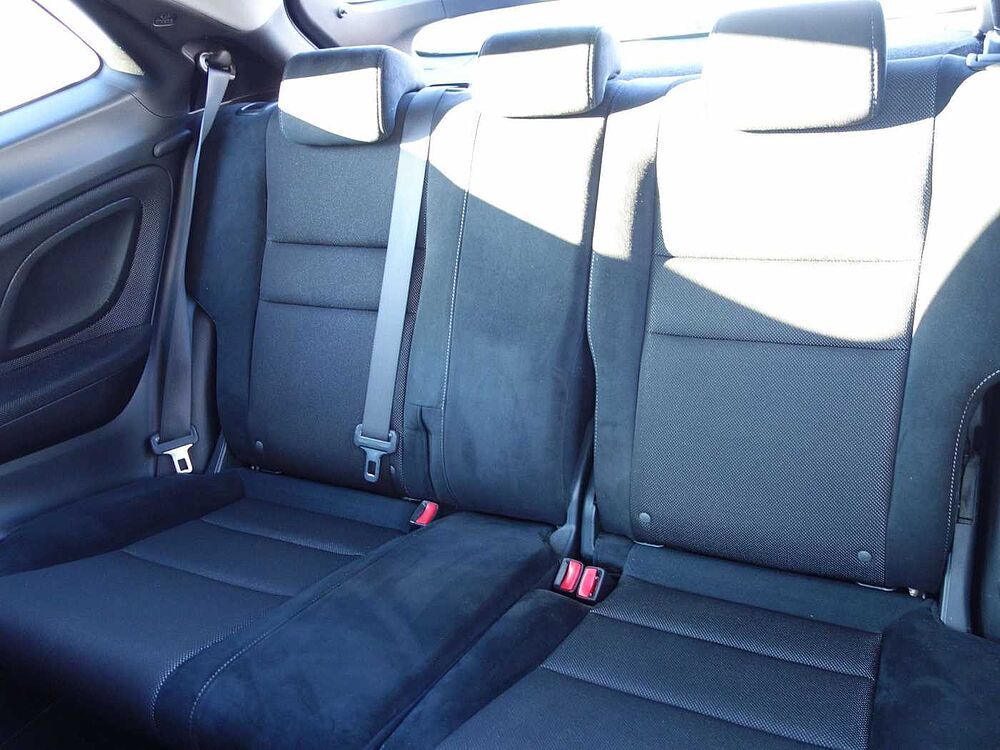 Honda Civic 1.8 Type S 140 PS