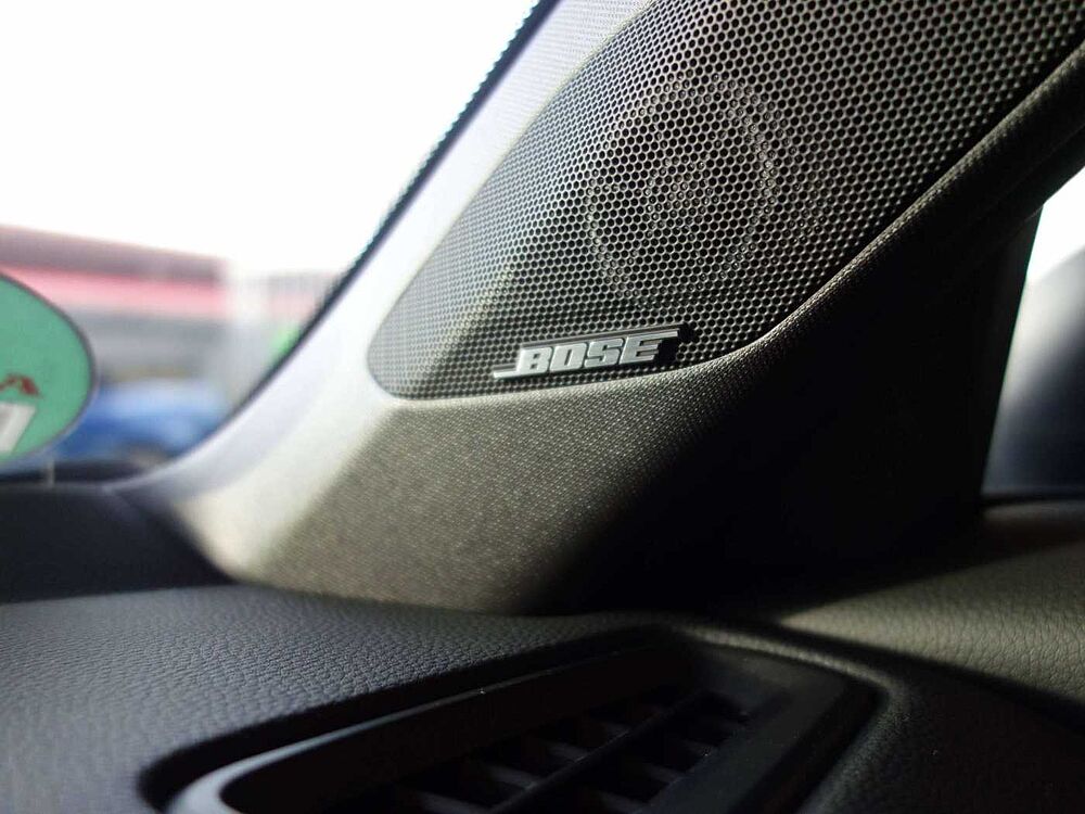 Honda Civic e: HEV Advance