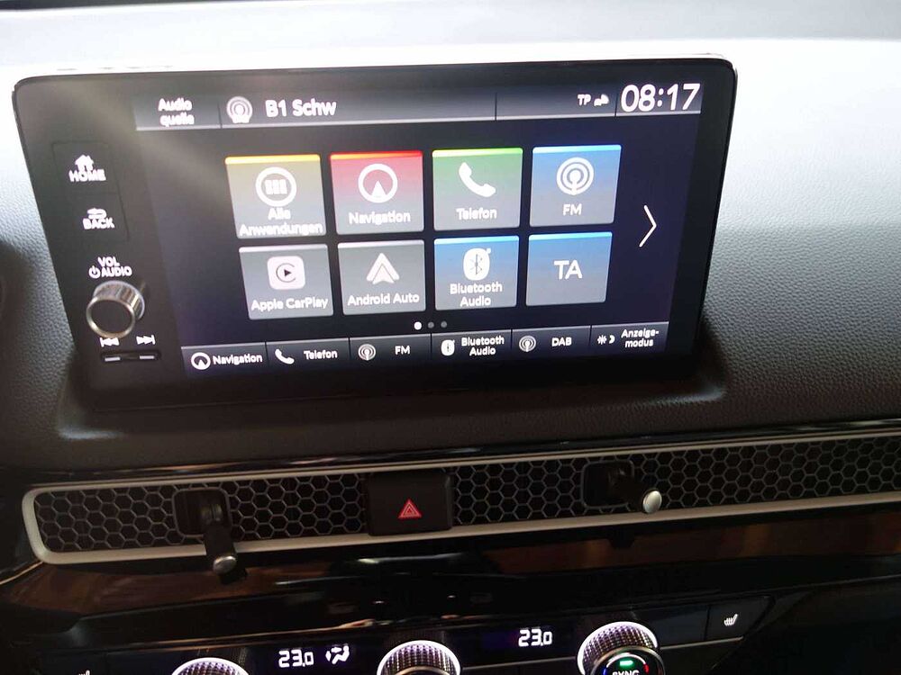 Honda Civic e: HEV Advance