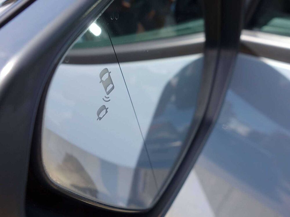 Honda Civic 1.0 Executive Prem m Spoiler u. Zahnriemen neu