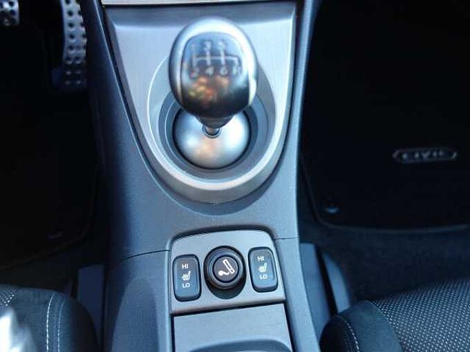 Honda Civic 1.8 Type S 140 PS