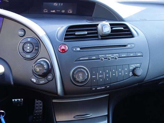 Honda Civic 1.8 Type S 140 PS