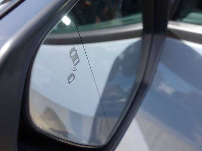 Honda Civic 1.0 Executive Prem m Spoiler u. Zahnriemen neu