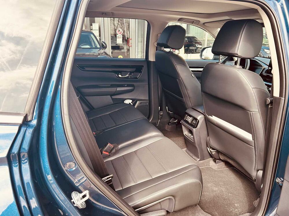 Honda CR-V Hybrid e: HEV 2.0 i-MMD 2WD Elegance Navi