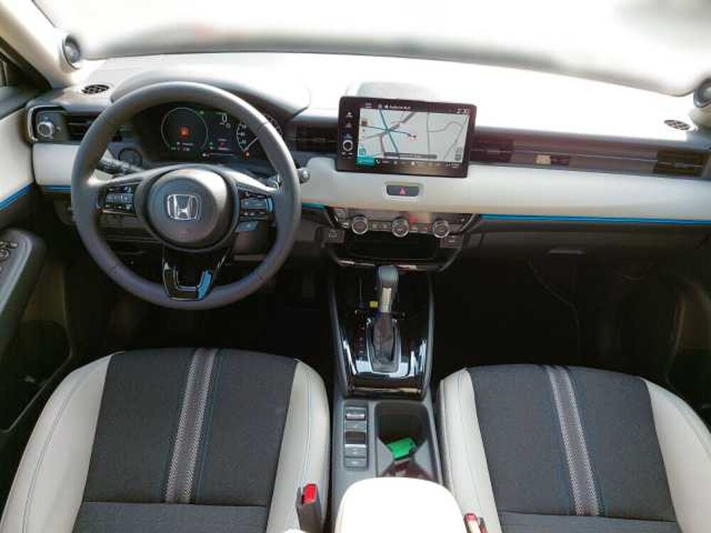 Honda HR-V Advance Style*LENKRAD-BEH*NAVI*PDC