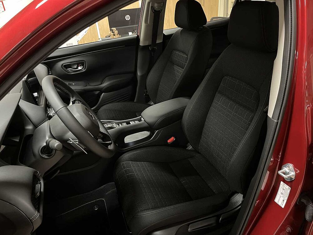 Honda ZR-V Hybrid e: HEV 2.0 i-MMD Elegance