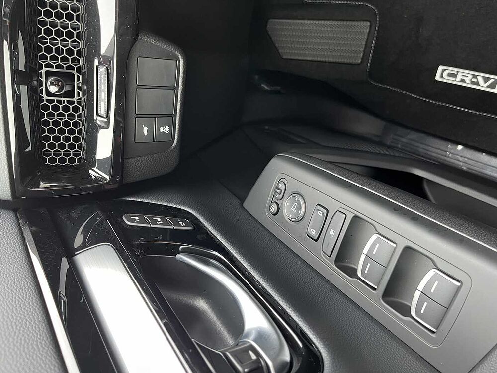 Honda CR-V Hybrid e: HEV 2.0 i-MMD AWD Advance Style
