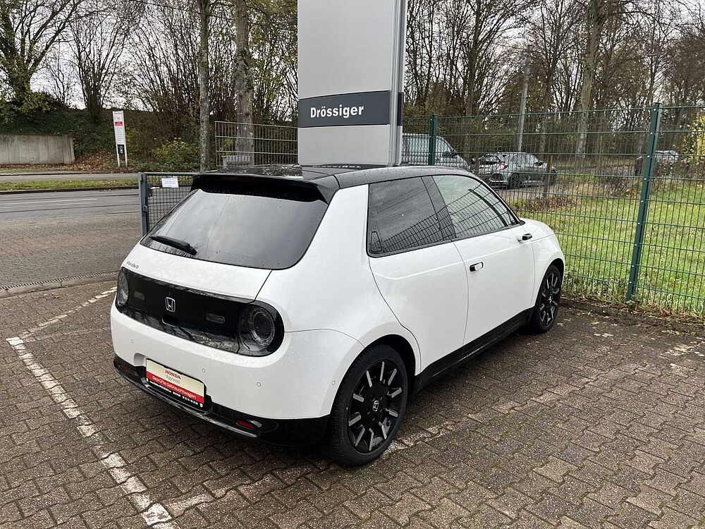 Honda e Honda e Advance-Paket 17'' Allwetterreifen