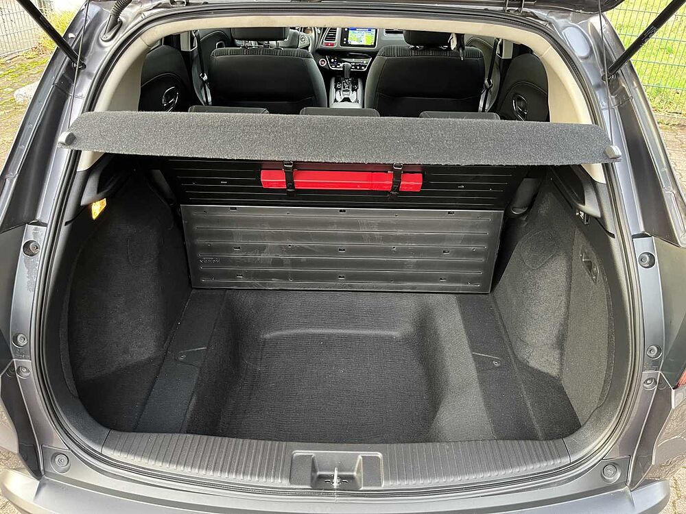 Honda HR-V 1.5 i-VTEC CVT Executive Allwetter AHK