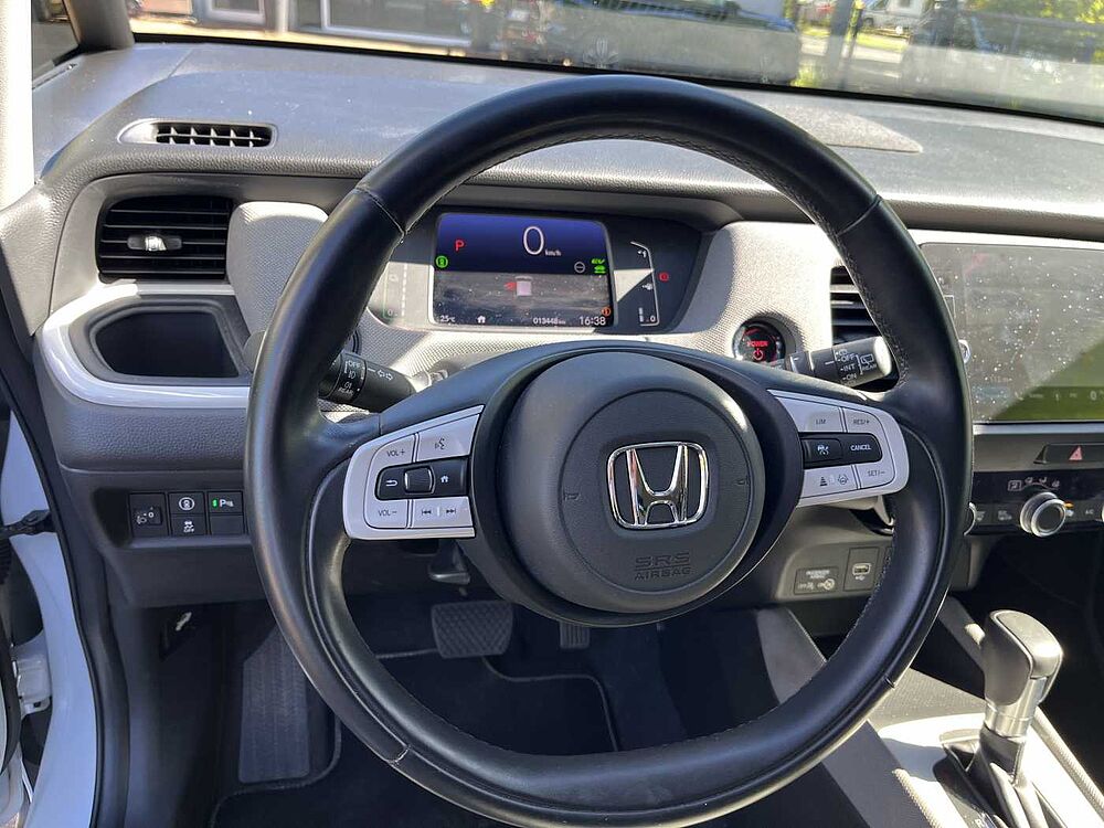 Honda Jazz Hybrid 1.5 i-MMD e-CVT Crosstar Executive Robust Paket