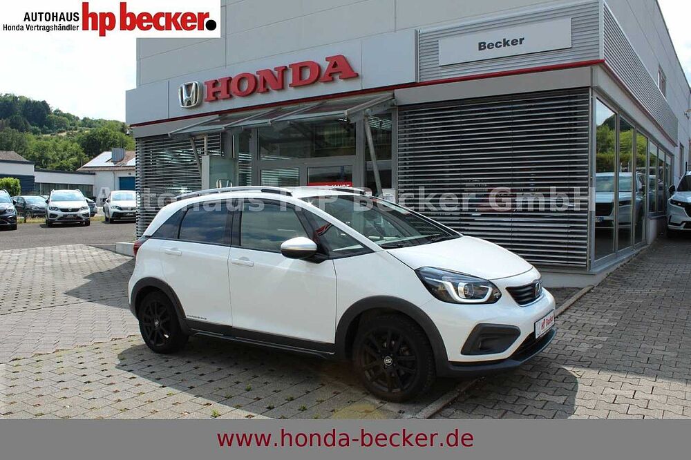 Honda Jazz 1.5 Hybrid Crosstar Executive Winterräder