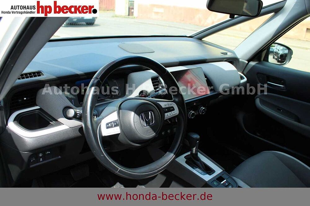 Honda Jazz 1.5 Hybrid Crosstar Executive Winterräder