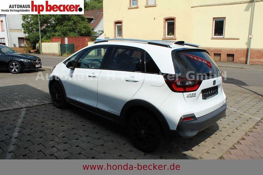 Honda Jazz 1.5 Hybrid Crosstar Executive Winterräder