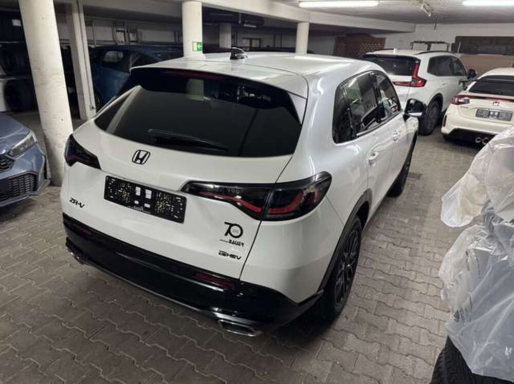 Honda ZR-V 2.0 e: HEV Hybrid Sport | 8-fach Bereift | Black Ed