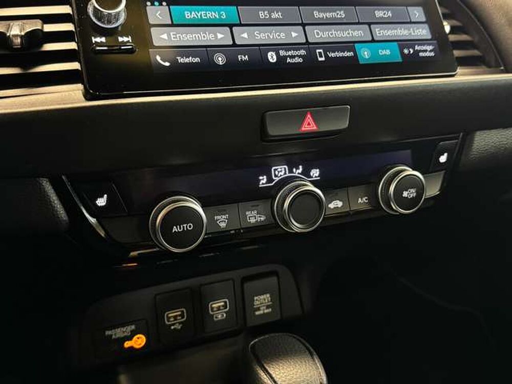 Honda Jazz 1.5 e: HEV Hybrid Elegance | wenig KM |