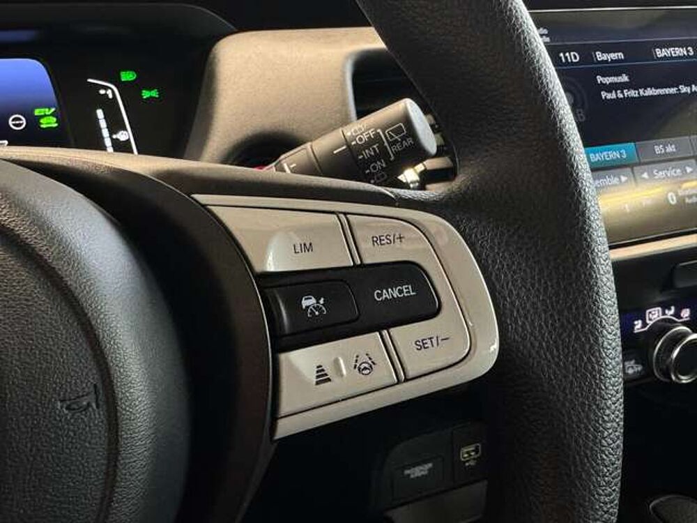 Honda Jazz 1.5 e: HEV Hybrid Elegance | wenig KM |