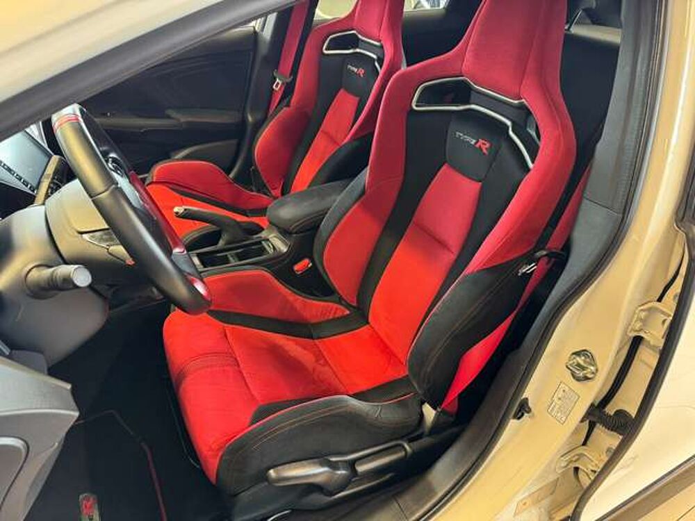 Honda Civic Civic 2.0 VTEC Turbo Type R GT | Eventuri | Remus