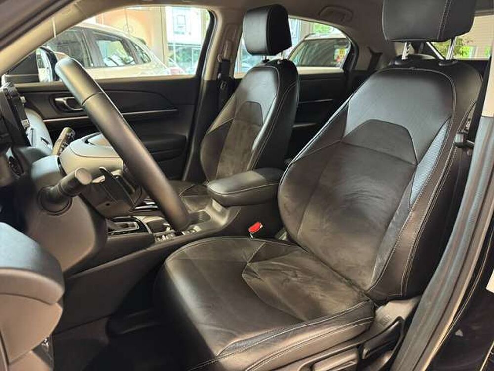 Honda HR-V 1.5 e: HEV Advance |Alcantara Lederausstattung | getönte Scheiben | elektrische H