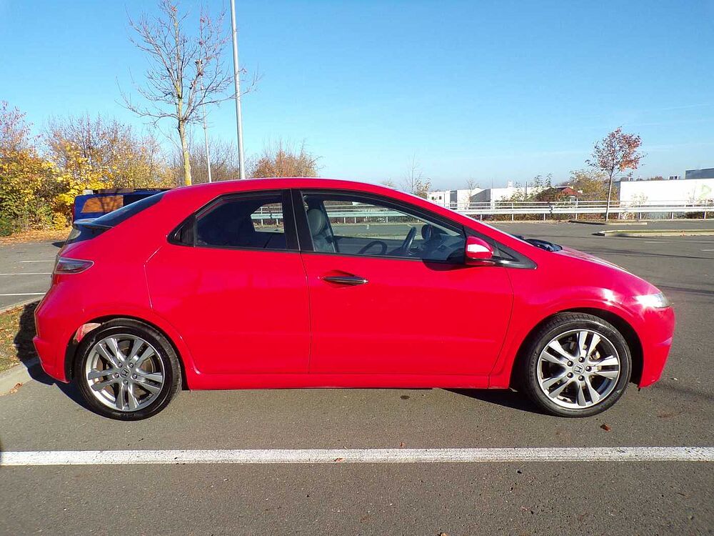 Honda Civic 1.8 Sport GT - 1. Hand - AHZV