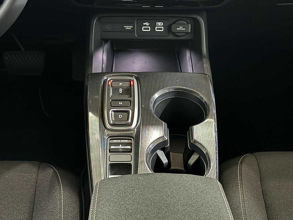 Honda Civic Hybrid e: HEV Elegance. .. Elegance