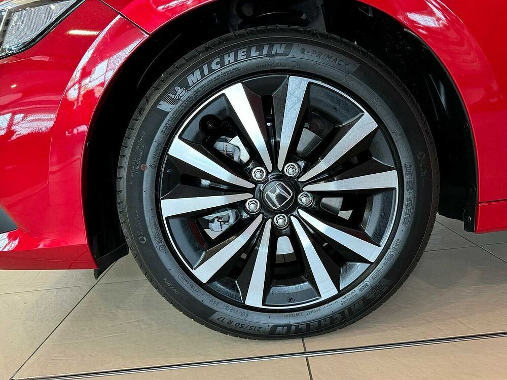 Honda Civic Hybrid e: HEV Elegance. .. Elegance