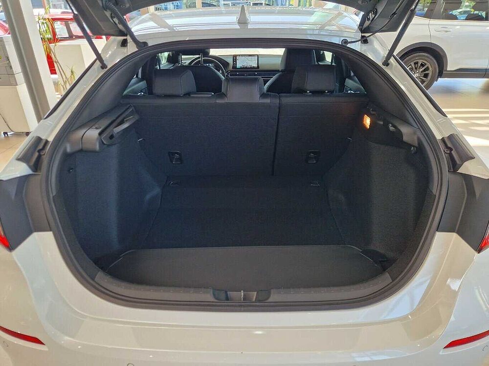 Honda Civic Hybrid e: HEV Sport|Facelift MJ26.. . Sport