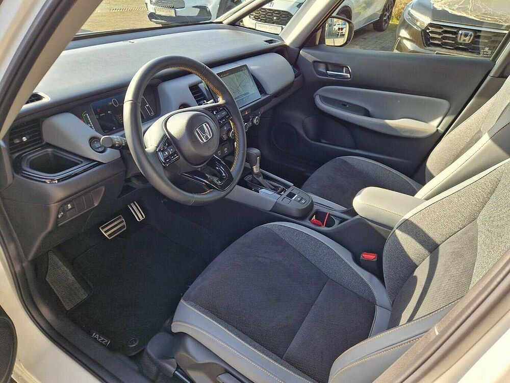 Honda Jazz 1.5 Advance Sport|MagicSeats|nur 2800km. .. Sport