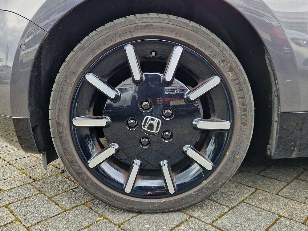 Honda e Advance 17 Zoll. .. Advanc