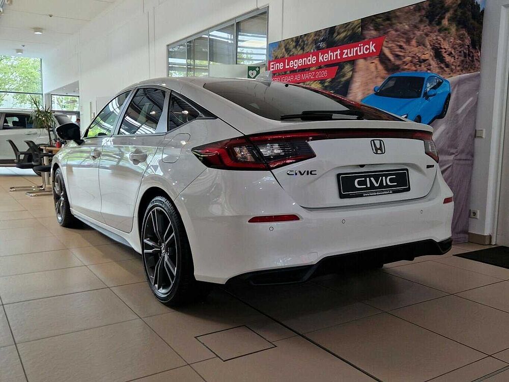 Honda Civic Hybrid e: HEV Sport|BlackEmblem. .. Sport