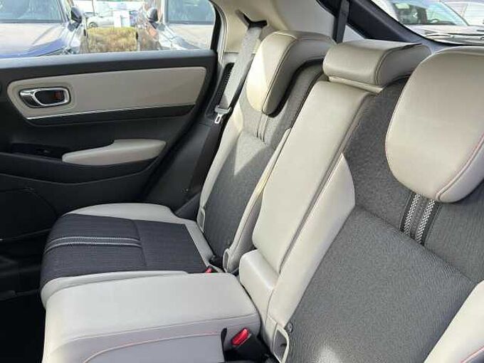 Honda HR-V Hybrid 1.5 Advance Style|Allwetter...