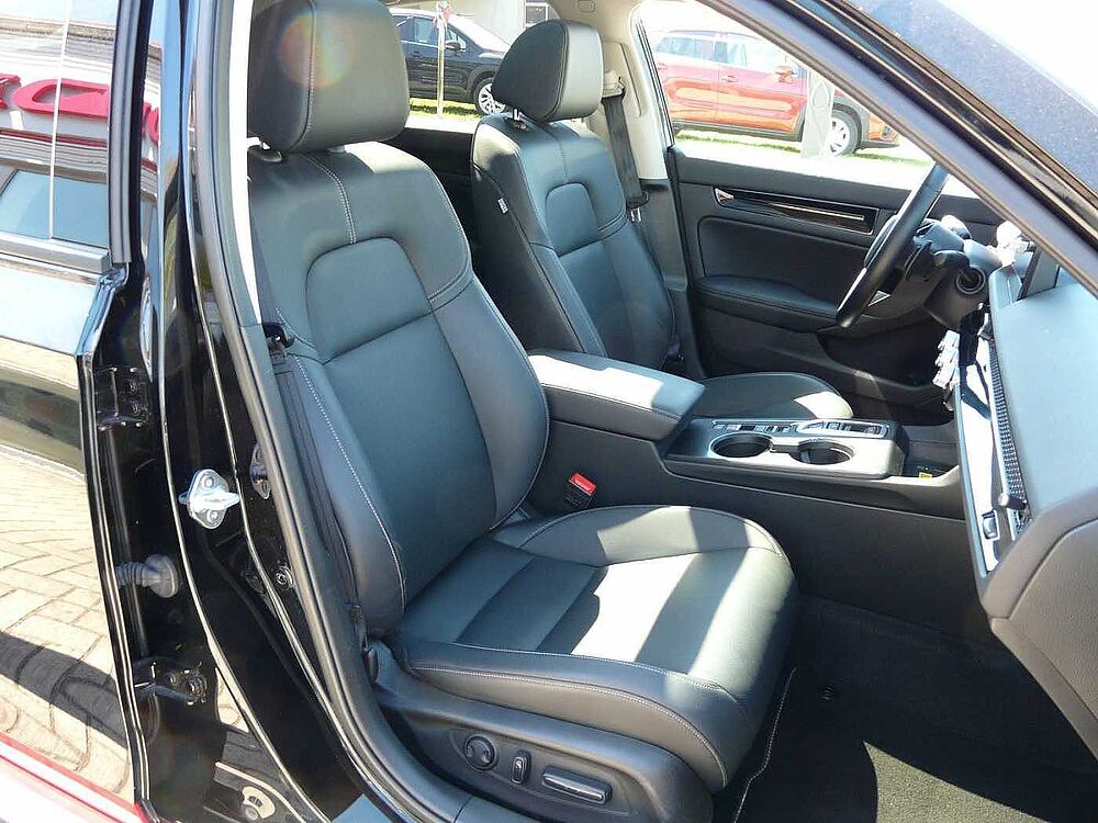 Honda Civic 2.0 e: HEV Advance