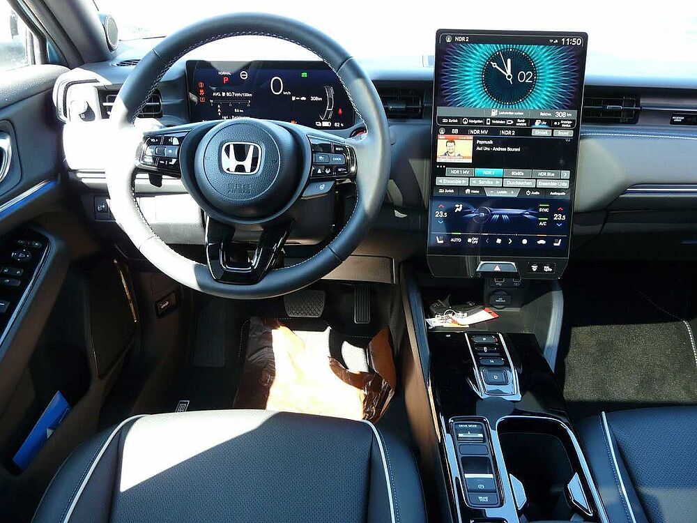 Honda e : Ny1 Advance Paket