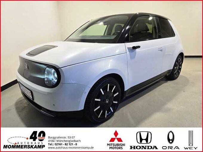 Honda  e Advance Automatik+Park-Assistent+Panorama+PDCv+h+LenkradHZG+Navi+Keyless Advance Automatik+Park-Assistent+Panorama+PDCv+h+LenkradHZG+Navi+Keyless