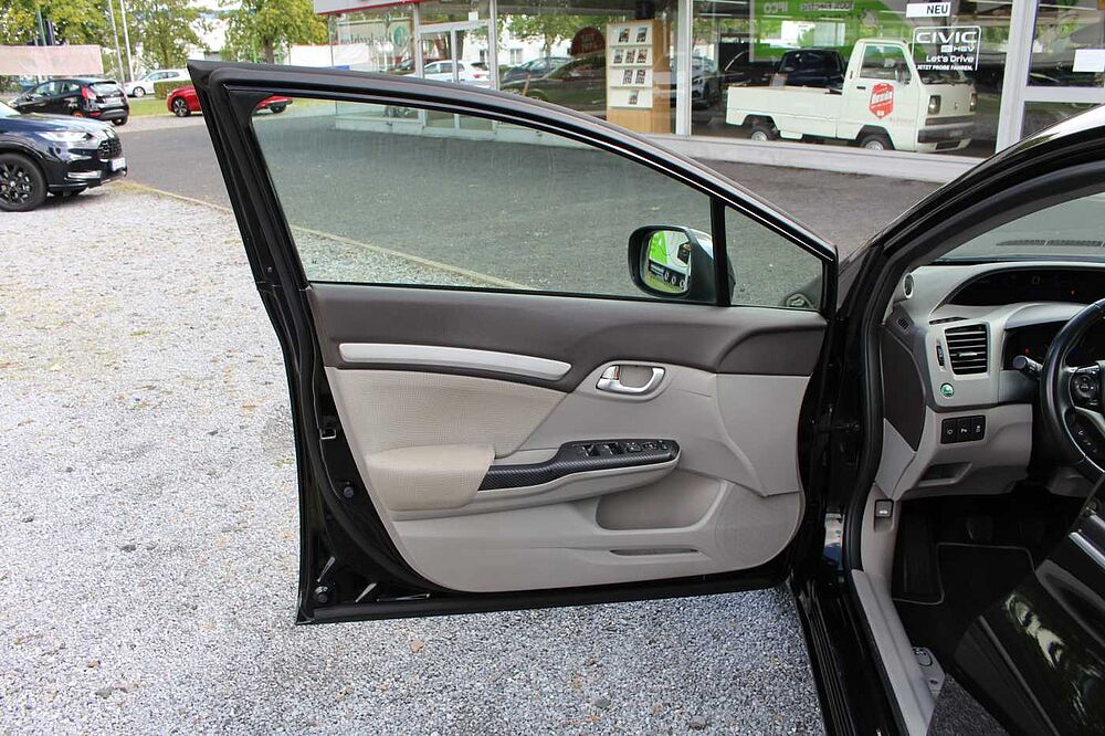 Honda Civic 1.8 i-VTEC Executive