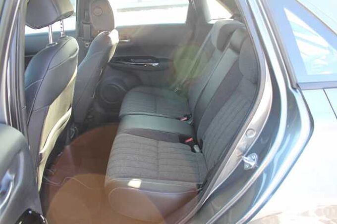 Honda Jazz Hybrid 1.5 Elegance 1. Hand