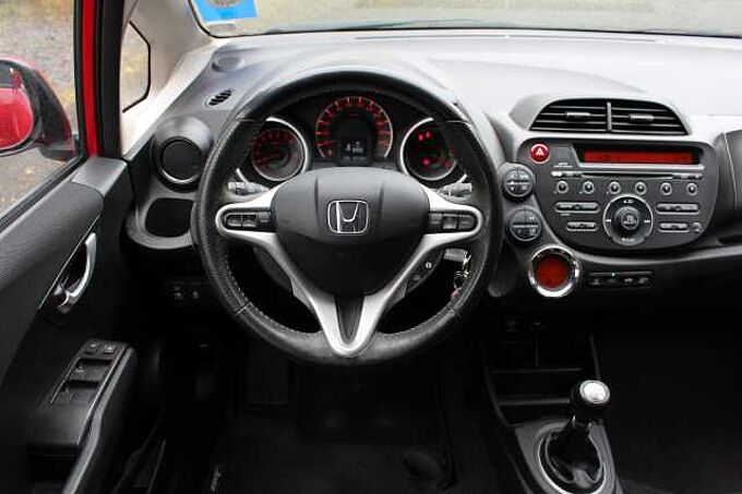 Honda Jazz 1.4 i-VTEC Si Allwetterreifen