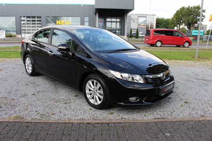 Honda Civic 1.8 i-VTEC Executive