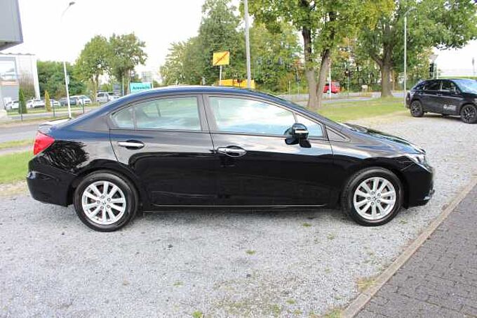 Honda Civic 1.8 i-VTEC Executive