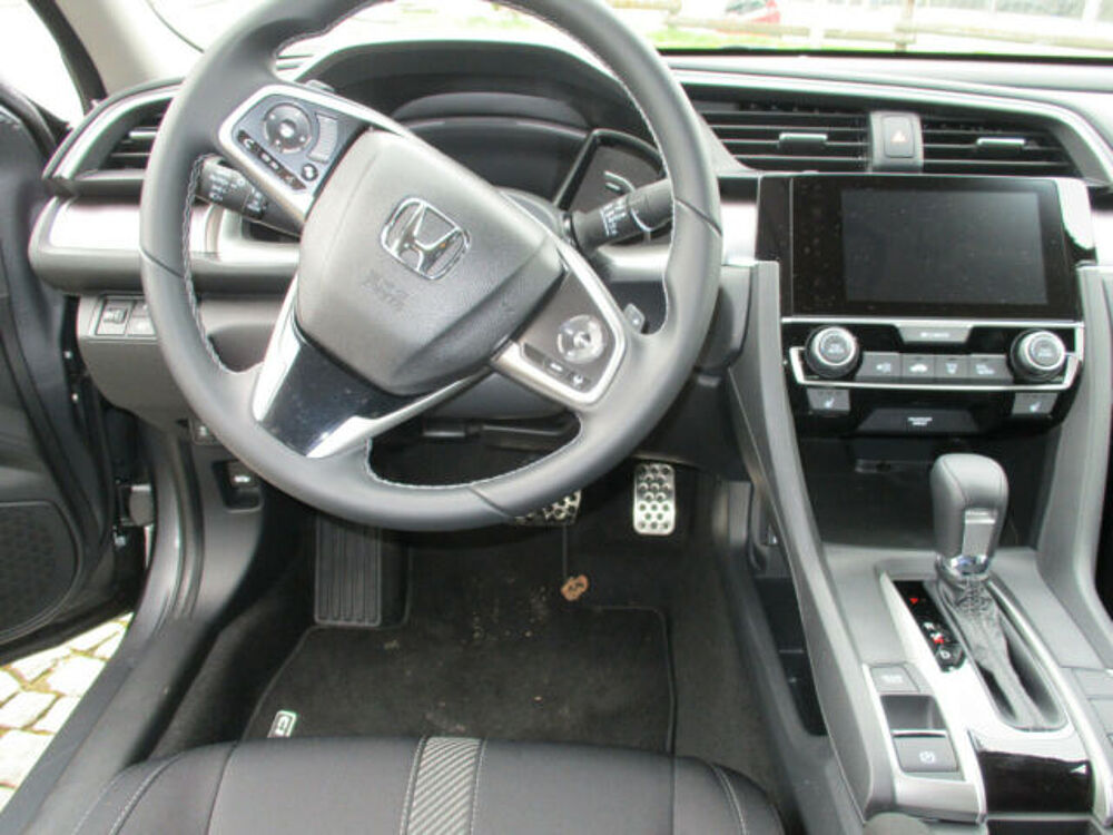 Honda Civic Limousine 4 T 1.5 Elegance CVT-Automatik