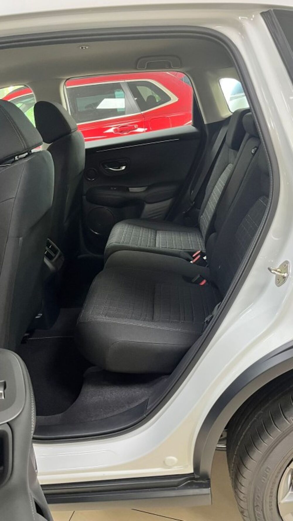 Honda ZR-V e: HEV 2.0 i-MMD Hybrid Elegance