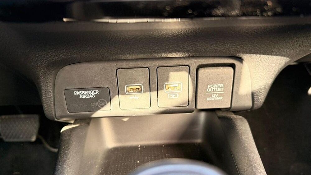 Honda Jazz e: HEV 1.5 i-MMD Hybrid Advance