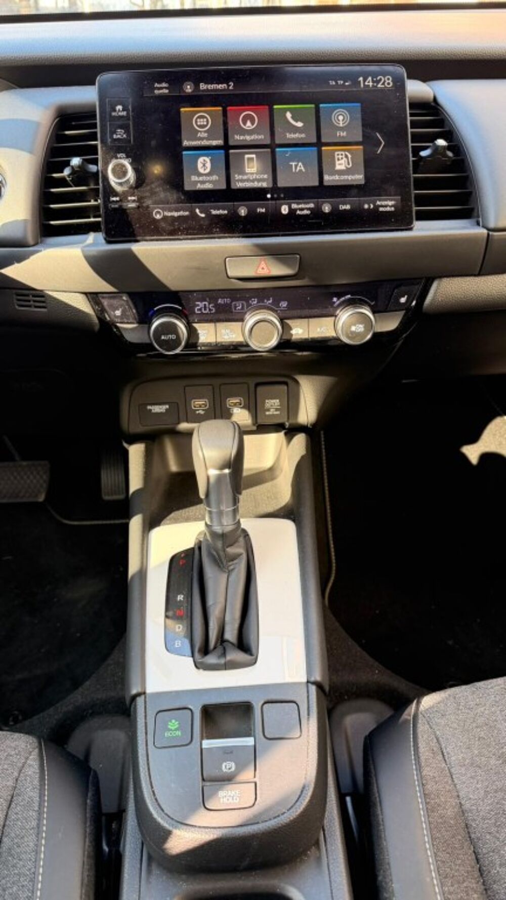 Honda Jazz e: HEV 1.5 i-MMD Hybrid Advance
