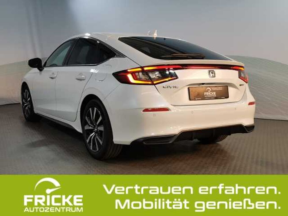 Honda Civic Hybrid Elegance Automatik+Navi+Sitzheiz. +ACC+Rückfahrkam.