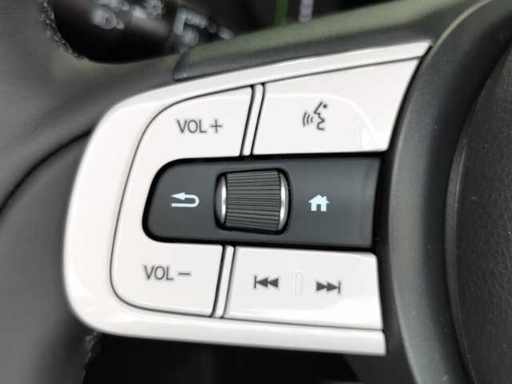 Honda Jazz Hybrid Crosstar Advance Automatik+Keyless+Navi+LED+Abstandstemp.