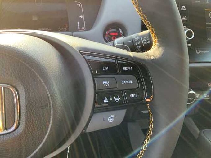 Honda Jazz Hybrid Advance Sport Navi LED ACC Apple CarPlay Android Auto