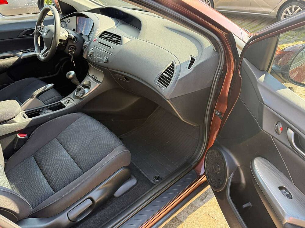 Honda Civic Civic 5-Türer 1.4 i-VTEC Comfort*Klima