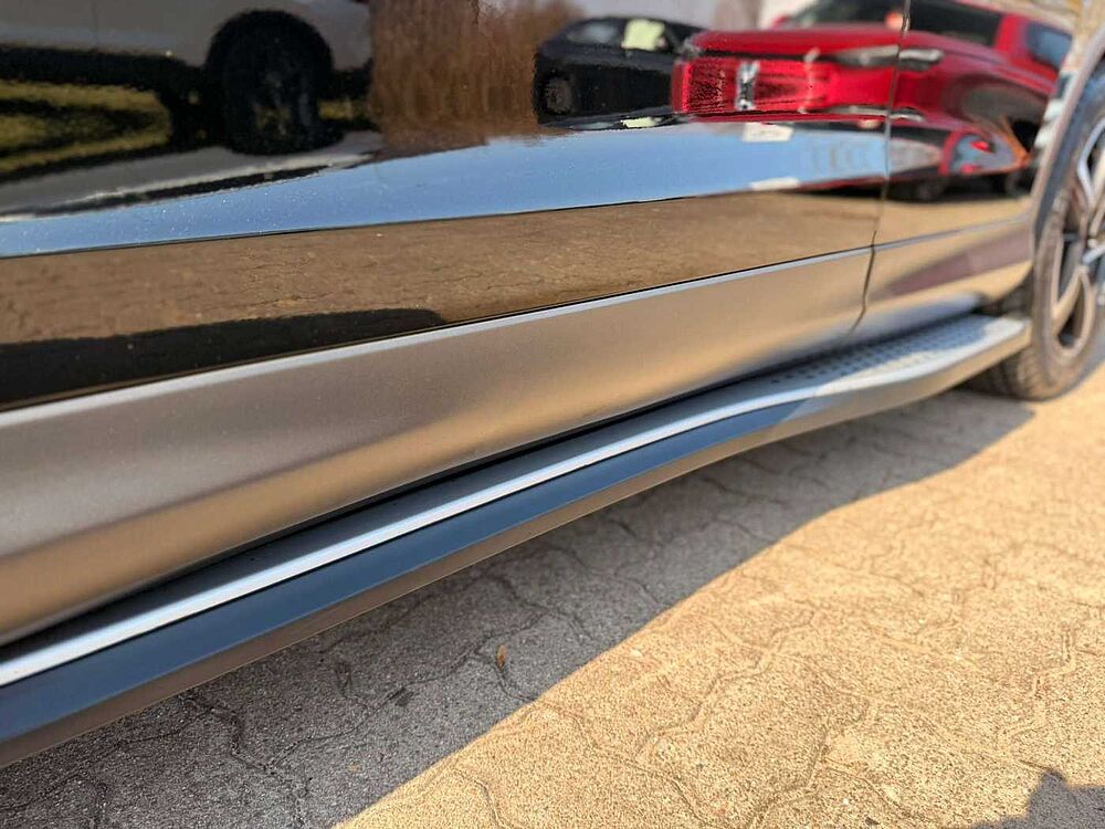 Honda CR-V Elegance 2WD Black Edition mit 19Zoll